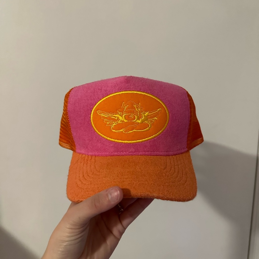 Boys lie trucker hat